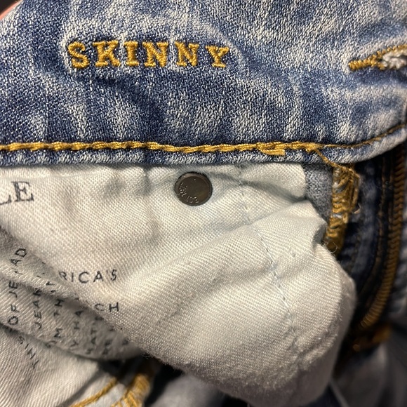Excellent Quality American Eagle Light Blue Jeans Super Flexible Skinny 32/34 - Picture 5 of 6